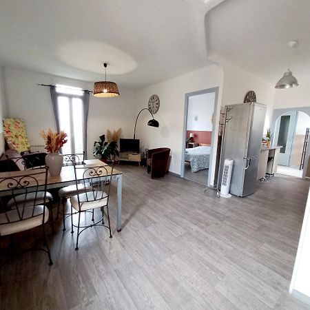פרפיניין Logement Cosy 58M2 Centre Ville מראה חיצוני תמונה